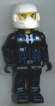 4j002
